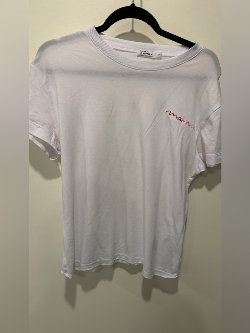 Women’s  North Kinder Inc White Tee with Pink Script 'mama' Detail Size M